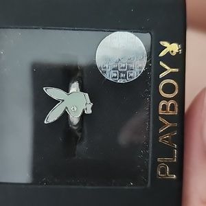 Playboy toe ring